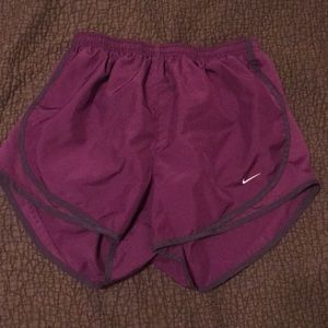 Nike Dri Fit Medium Tempo Running Shorts